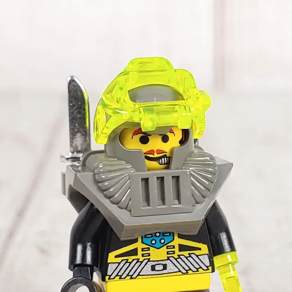 LEGO Aquaraider 1 Minifigure aqu004 for 2160 2162 Aquazone - Green Hook RETIRED